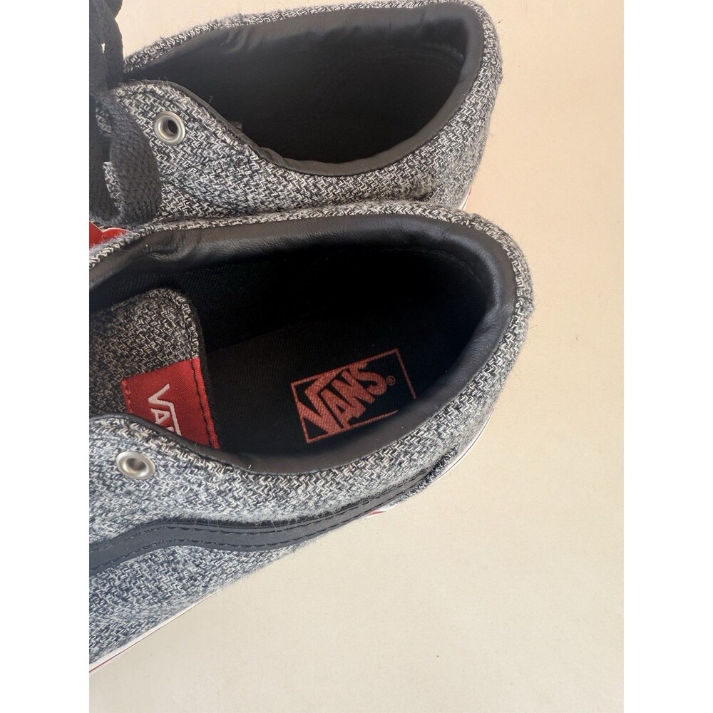 Vans Unisex Old Skool Youth 7 Sneakers Lace Up Low Shoes Grey Black Red - Picture 9 of 16